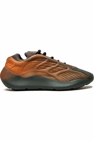 adidas YEEZY 700 V3 "Copper Fade" sneakers
