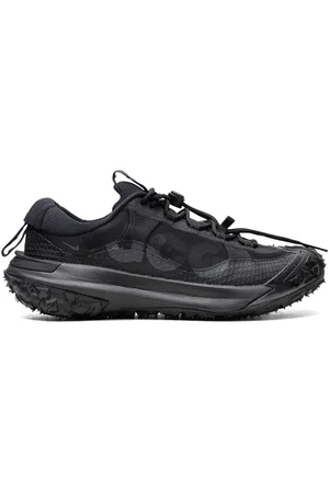 Nike ACG Mountain Fly 2 Low "Triple " sneakers