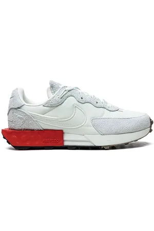 Nike Fontanka Waffle low-top sneakers