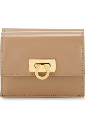 Salvatore Ferragamo Gancini-buckle leather wallet