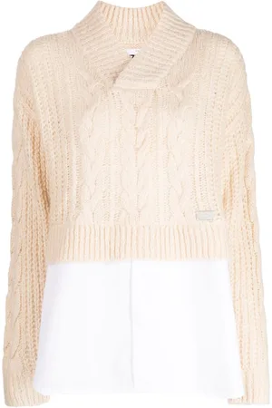 Izzue V-neck cable-knit jumper