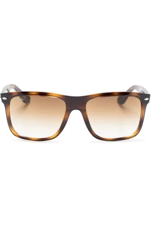 Ray-Ban Boyfriend Two tortoiseshell sunglasses