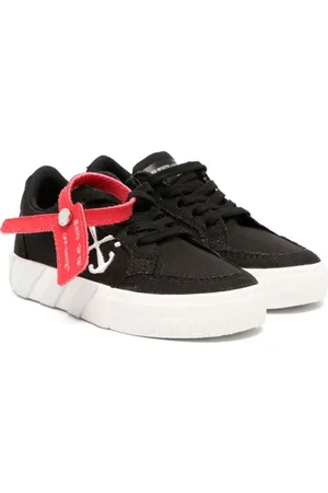 OFF-WHITE Arrows-embroidered lace-up sneakers
