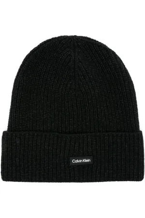 Calvin Klein Daddy logo-patch beanie