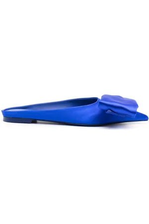 Salvatore Ferragamo Asymmetric-bow satin mules
