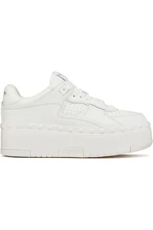 VALENTINO GARAVANI Freedots XL leather sneakers