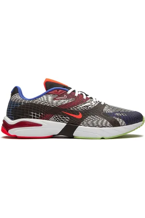 Nike Ghoswift sneakers