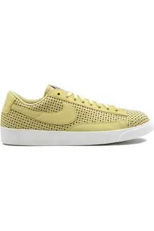 Nike W Blazer Low SE sneakers