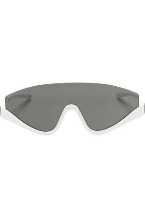 Gucci Interlocking G shield-frame sunglasses