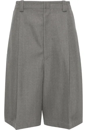 Jacquemus Le Bermuda Salti wool shorts