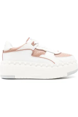 VALENTINO GARAVANI Freedots XL leather sneakers