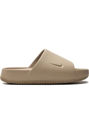 Nike Calm flat slides