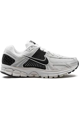 Nike Zoom Vomero 5 " /Black" sneakers