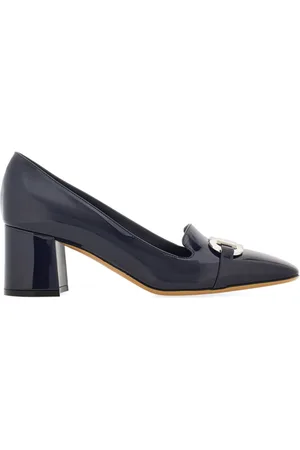 Salvatore Ferragamo Gancini-plaque 60mm leather pumps