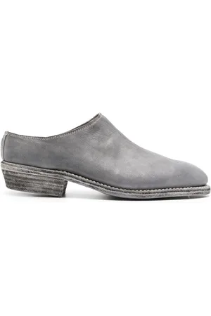GUIDI Grained leather mules