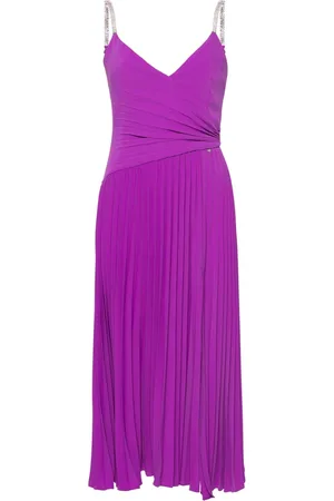 NISSA Sleeveless pleated midi dress