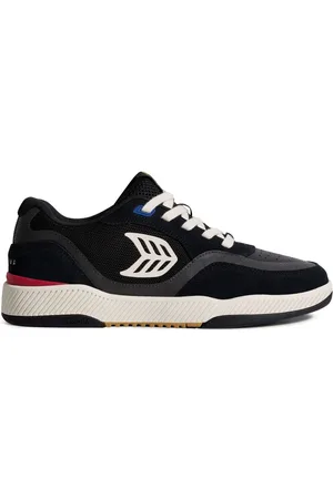 CARIUMA Uba Pro panelled sneakers