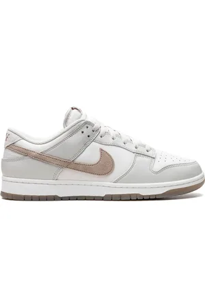 Nike Dunk Low Retro SE "Phantom Khaki" sneakers