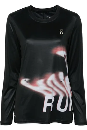 On Running Pace logo-print T-shirt