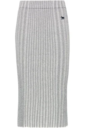Maison Kitsuné Fox-motif ribbed midi skirt