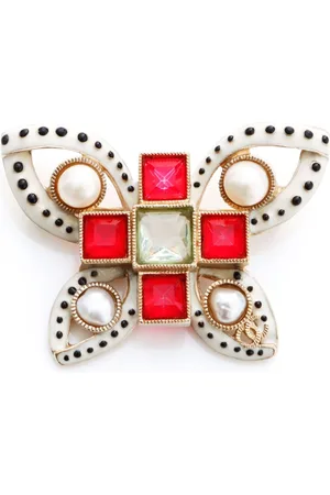 CHANEL 2016 Butterfly faux-pearl brooch