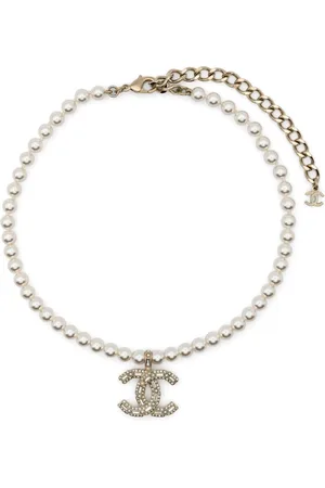CHANEL 2016s logo-pendant necklace