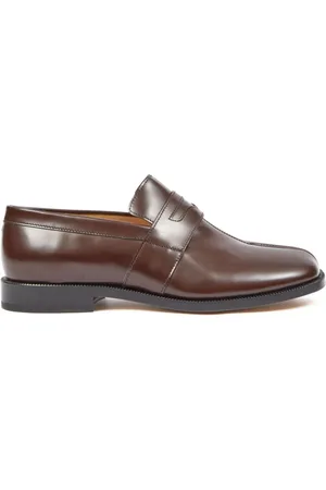 Maison Margiela Tabi polished leather loafers