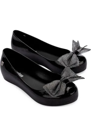 Melissa Bow-detaling ballerinas