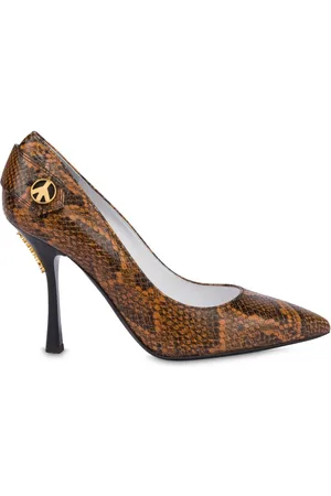 Moschino 100mm logo-plaque snake-embossed pumps