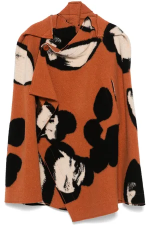 Issey Miyake Vigor cape