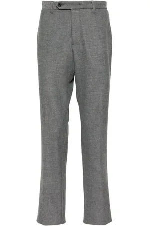 MAN ON THE BOON. Stretch chino