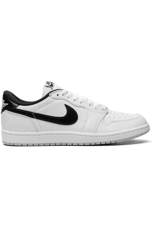Jordan 1 Retro Low 