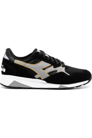 Diadora N902 sneakers