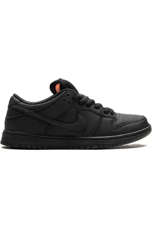 Nike SB Dunk "Triple /Orange" sneakers
