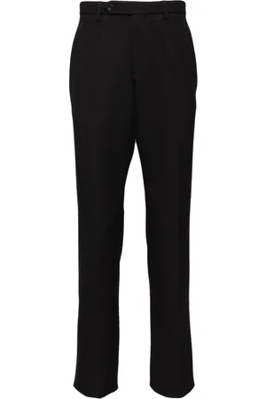 MAN ON THE BOON. Stretch chino