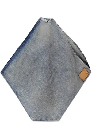 haikure Logo-appliqué clutch bag