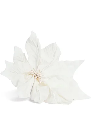 Nina Ricci Pavot Flower pin