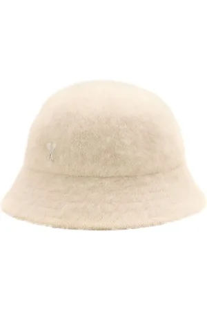 Ami Ami de Coeur stud bucket hat