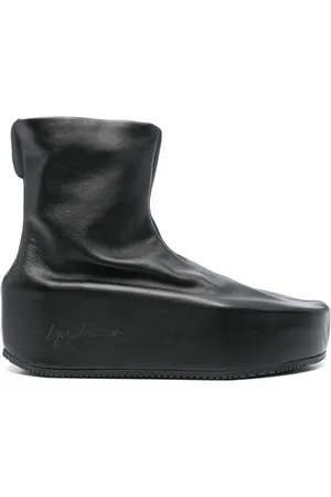 Y-3 Kyasu boots