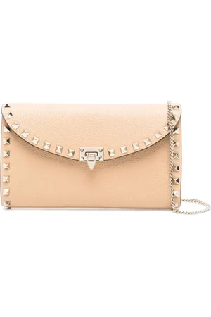 VALENTINO GARAVANI Rockstud leather clutch bag