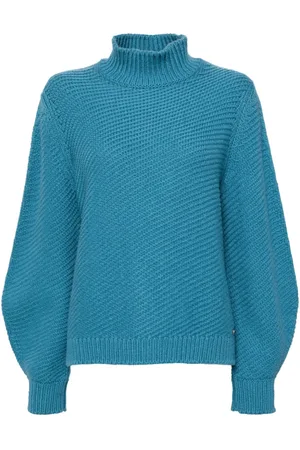 CHANEL 2000s wool sweater