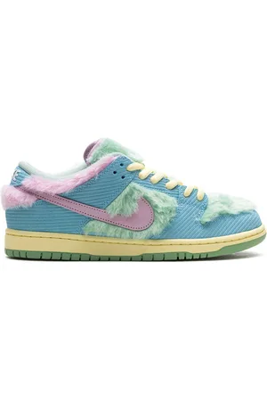 Nike SB Dunk Low "Verdy Visty" sneakers