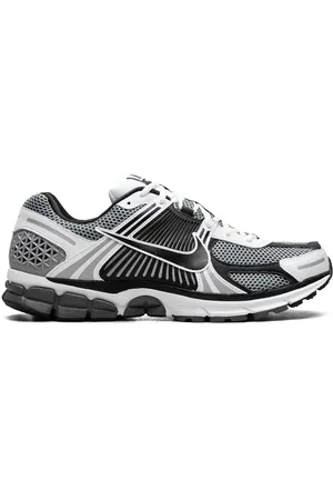 Nike Zoom Vomero 5 SE SP " /Metallic Silver" sneakers