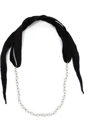Mizuki 14kt yellow gold pearl necklace