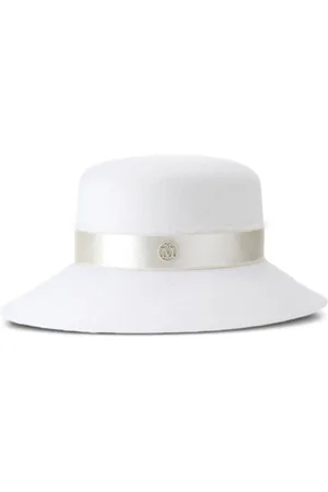 Le Mont St Michel New Kendall strap-detail wool hat
