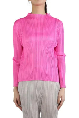 PLEATS PLEASE ISSEY MIYAKE October T-shirt