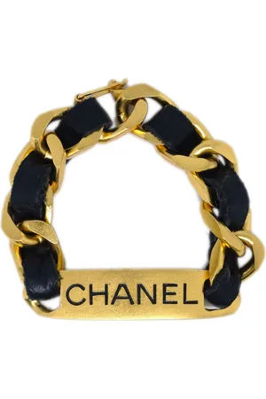 CHANEL 1995 logo chain necklace