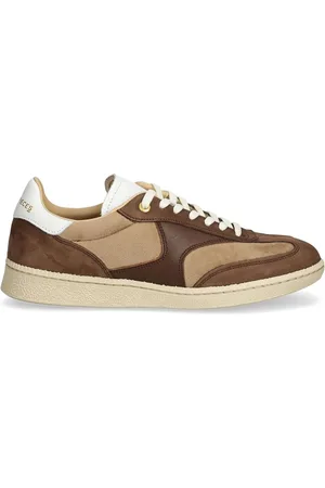 Filling pieces Panelled design trainers