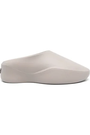 FEAR OF GOD EVA Runner slippers