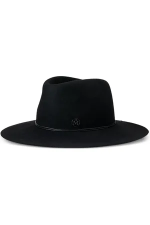 Le Mont St Michel Charles hat